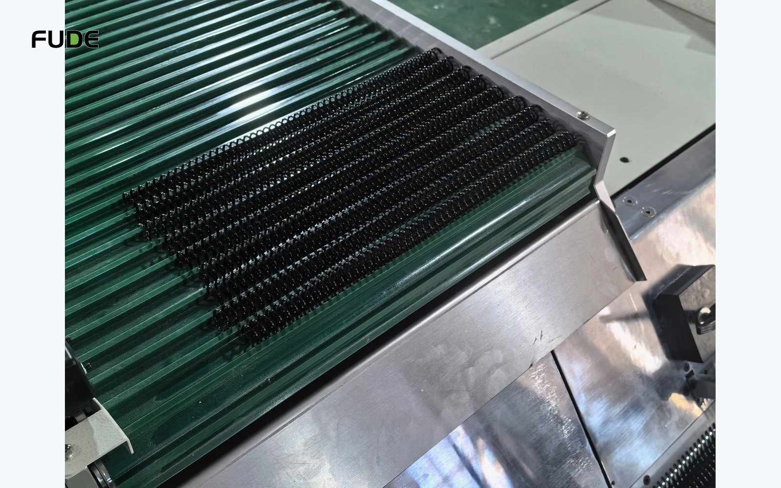 Prepared Plastic Spiral feeding area on the PSB-350
